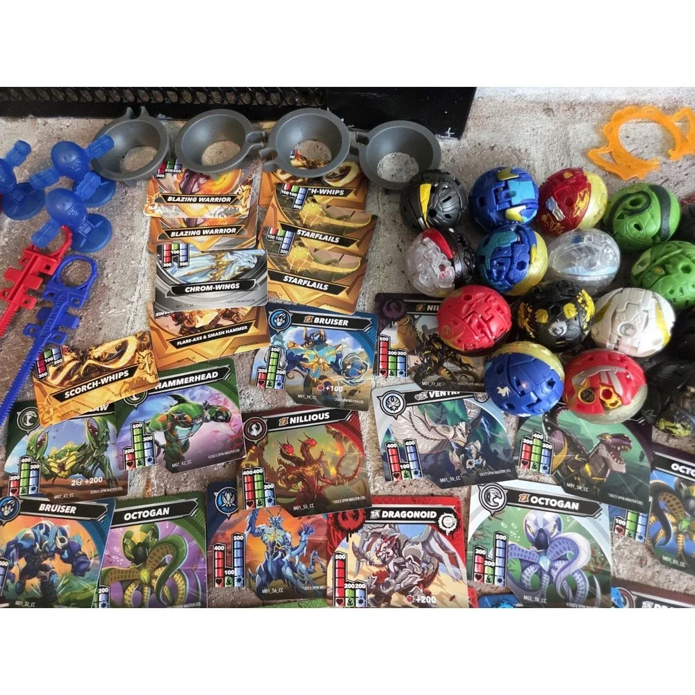 Bakugan Battle Brawlers Lot HUGE COLLECTION Cards Figures Special Attack